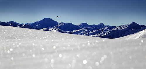 light snow france alpes plane canon sunny savoie mont blanc montains crestvoland lessaisies thomasgilbert top20wintertime eos550d borlat