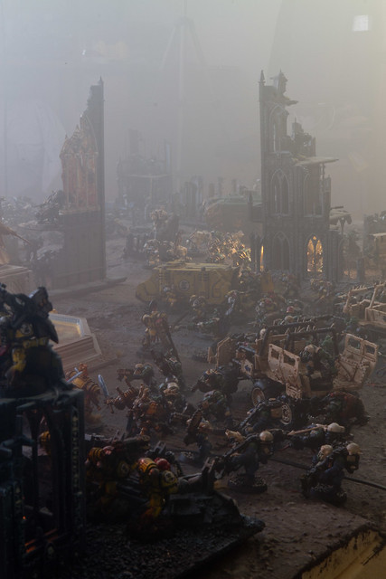 Pre-Heresy Imperial Fists and Salamanders clash with Orks