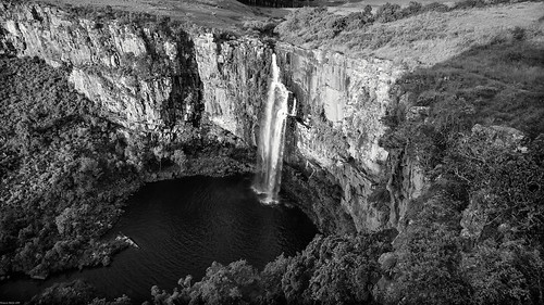 africa nature monochrome zeiss landscape southafrica blackwhite waterfall nikon distagon 21mm carlzeiss d3s distagont2821zf2