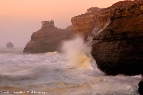 ocean cliff water oregon sandstone waves pacific splash pacificcity capekiwanda
