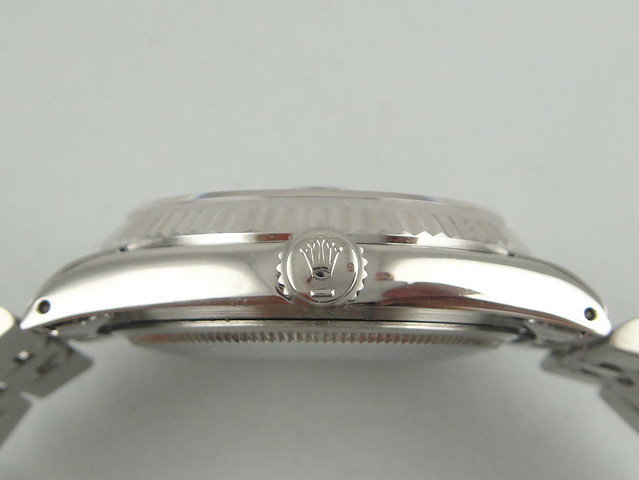 Authentic Rolex Mens Datejust Blue Vignette Diamonds Steel Watch 
