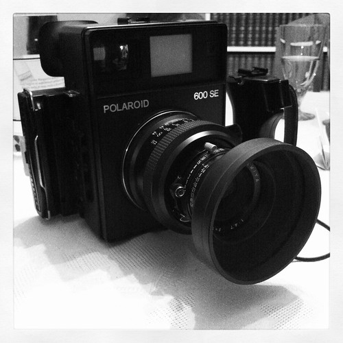 camera bw mamiya mediumformat polaroid lomography rangefinder nb 100views iphone appareilphoto moyenformat 127mm polaroid600se télémétrique instagram