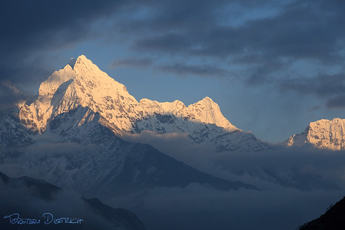 nepal sunset sky mountains berg clouds landscape austria tirol österreich sonnenuntergang himmel wolke wolken berge landschaft thamserku vomp purwanchal thāmi