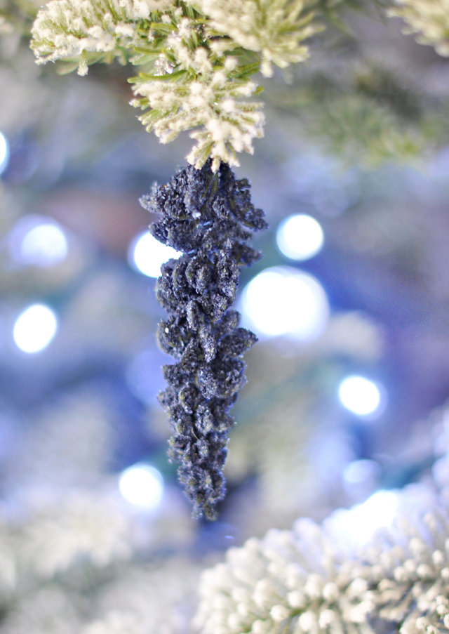 diy floral christmas ornaments -flocked tree   