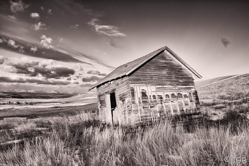 ranch park bw white black abandoned stevenson alberta provincial glenbow