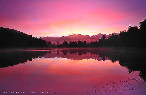 morning red newzealand reflection sunrise foxglacier mtcook southisland lakematheson mttasman voigtlander20mm
