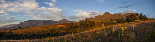 sky panorama mountains clouds landscape southafrica vineyards stellenbosch winelands westerncape sigma1020mm helderberg canon50d