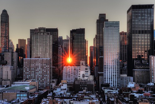 newyorkcity sun tower skyline sunrise canon dawn daylight day cloudy manhattan timessquare hdr highdynamicrange rayoflight midtownmanhattan canonphotography hdrphotography hdrpictures krieglsteiner christiankrieglsteiner christiankrieglsteinerphotography