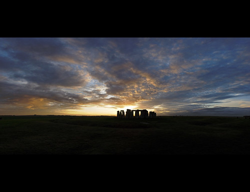 sunset stonehenge wiltshire