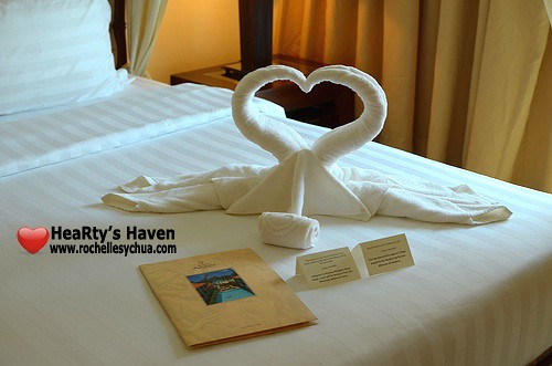 Boracay Mandarin Island Hotel Dove Towels