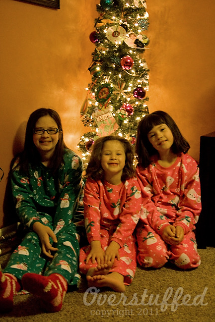 How to start your own family Christmas Traditions — matching Christmas jammies!