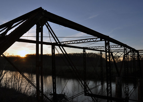 trestle bridge sunset river iron onlytennessee minniepearlmemorialparkway