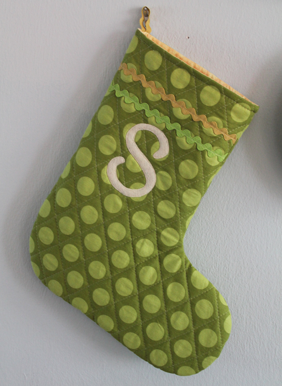 Make a Christmas Stocking using only 2 Fat Quarters Tutorial
