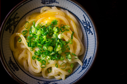 Kamatama-UDON (Kamatama is that warm topped with egg noodles.)
