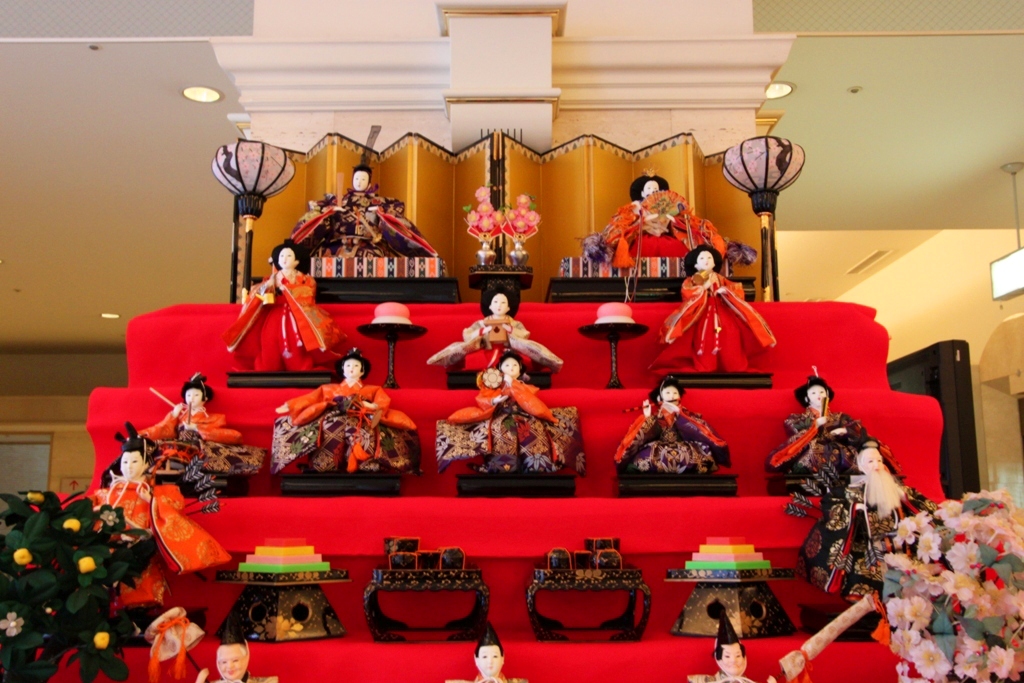 The Doll's Festival(Hina-matsuri) (2)