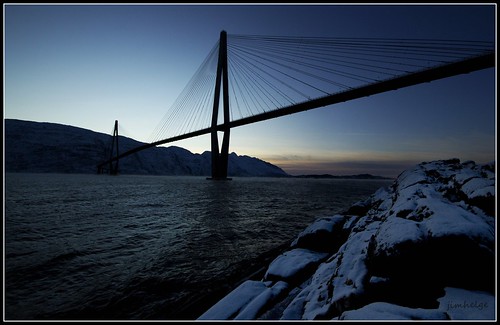 ocean bridge winter sea snow architecture contrast canon helgeland sandnessjøen helgelandsbrua leirfjord eos550