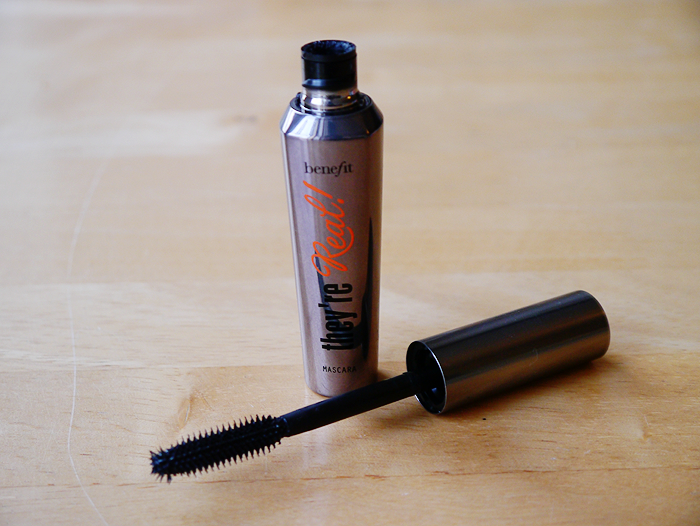 benefit they're real mascara review 2