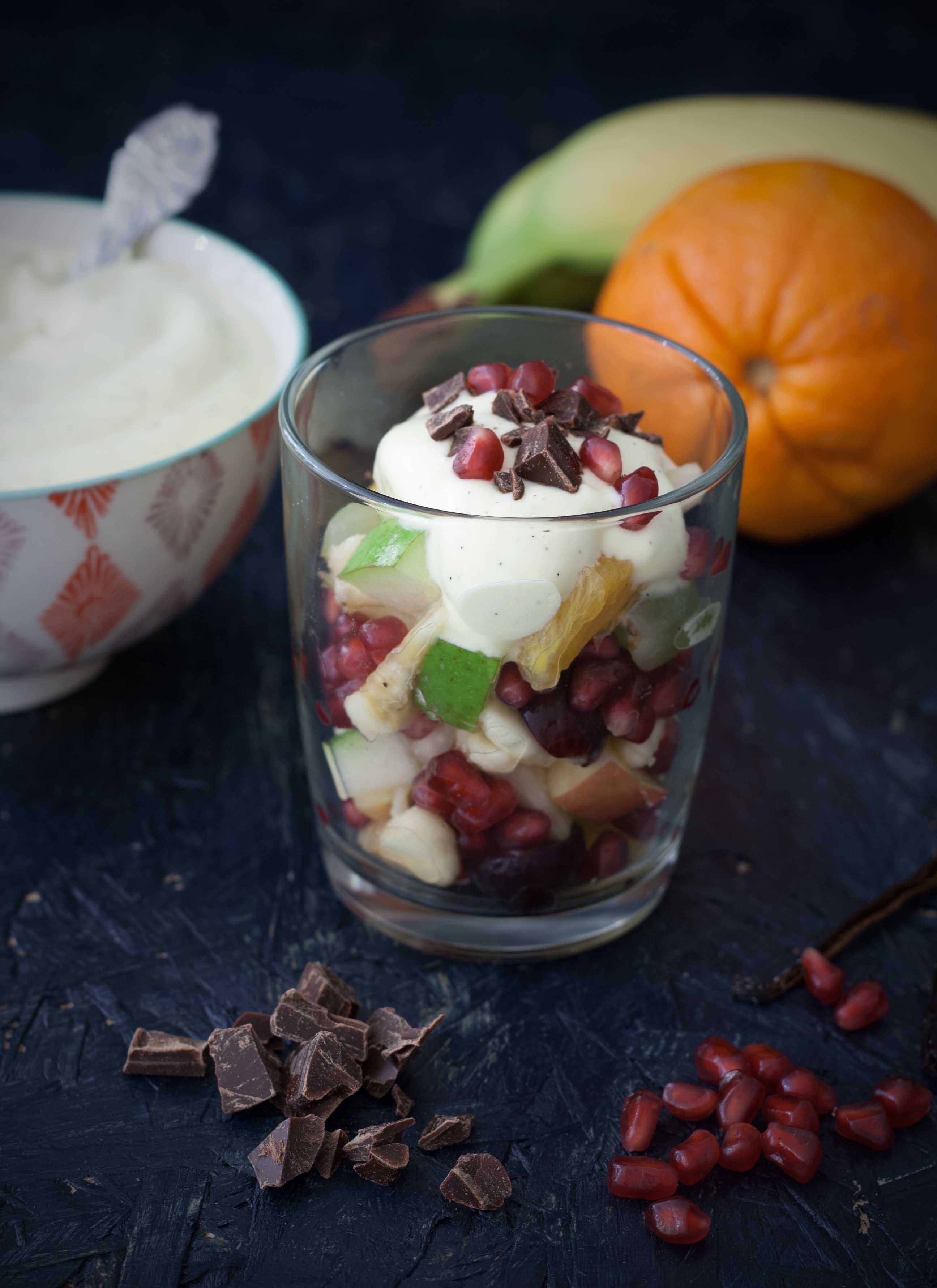 Recipe for Homemade Fruit Salad with Vanilla Cream and Chocolate