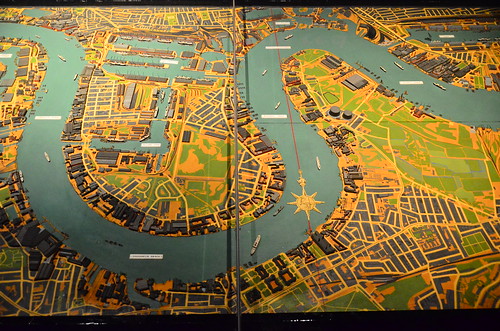 The Isle Of Dogs on the World War 2 topographic map of London