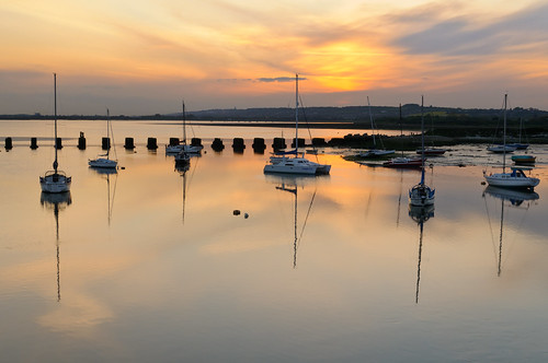 sunset clouds reflections still nikon harbour haylingisland may calm lee nd yachts filters d300 “langstoneharbour” “billyline” “sunsetsnapper” “finallythecloudlifted”