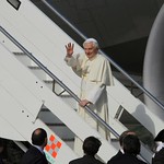 Papa inicia viaje a América Latina