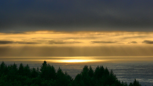 sunset rain day sheltercove californiahumboldt renedrivers rchan415