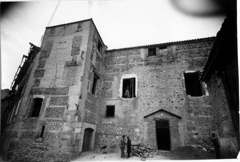 Palacio de Munárriz durante su restauración el 6 marzo de 1959. Foto Rodríguez