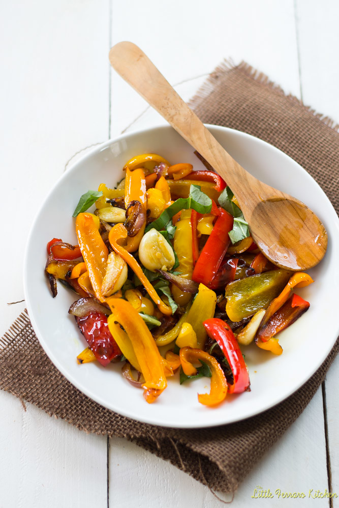 Italian peppers and onions recipe, flavored with garlic, oregano and red pepper is a quick 20 minute addition for your antipasto platter.