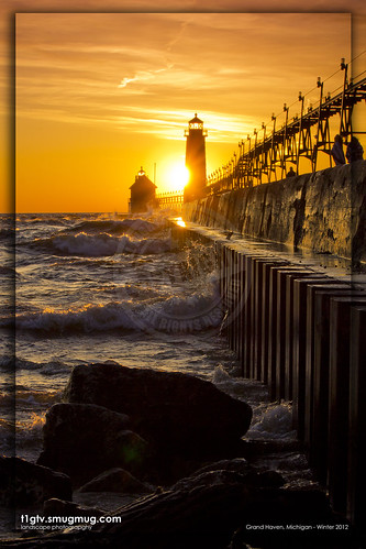 camera sunset haven canon lens fun photography rebel march raw imac greg michigan great grand adobe l series 10th gregory 2012 24105 wow1 wow2 wow3 wow4 bozik t2i 55250mm t1gtv llmsmigrandhaven