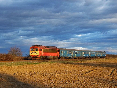 sunset máv m41 vonat vasút mozdony csörgő várda