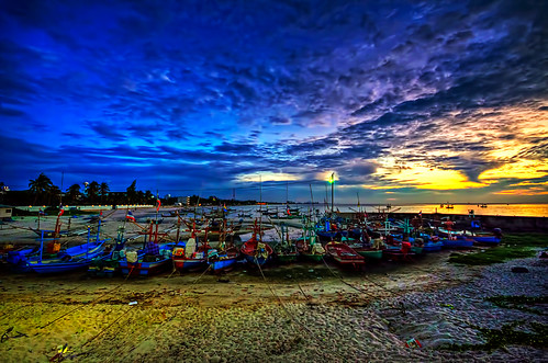 sea sky port sunrise thailand boats dawn coast fishing fisherman sand village