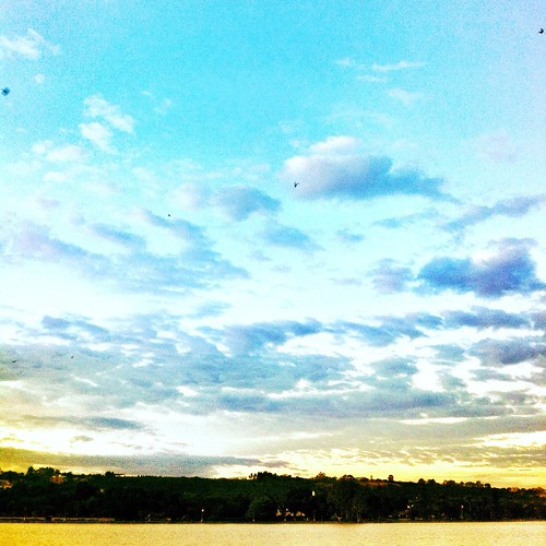 lake sunrise iphone4