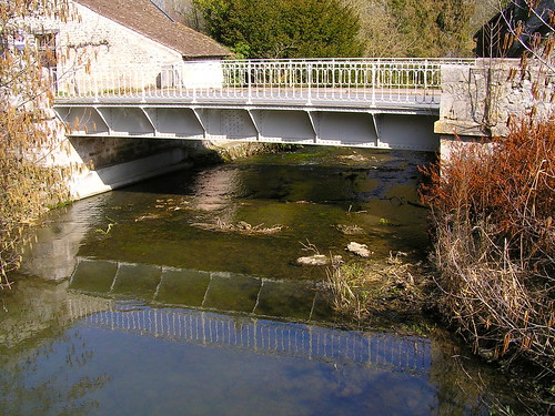france water river de la eau centre rivière le pont sur loiret d123 yèvrelechâtel rimarde yèvrelaville