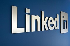 Linkedin Post: Tips to succeed and find a Job