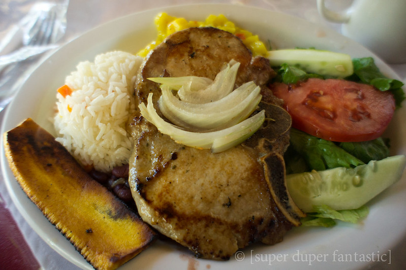 Meals in Costa Rica - Soda La Amistad - Monteverde