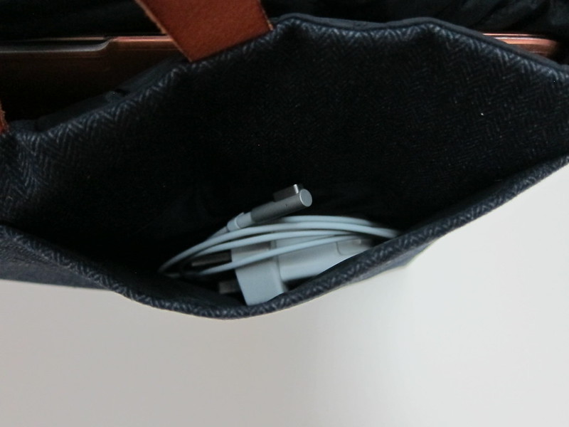 Fabrix Laptop Carrier Bag - With MacBook Air's Power Adapter