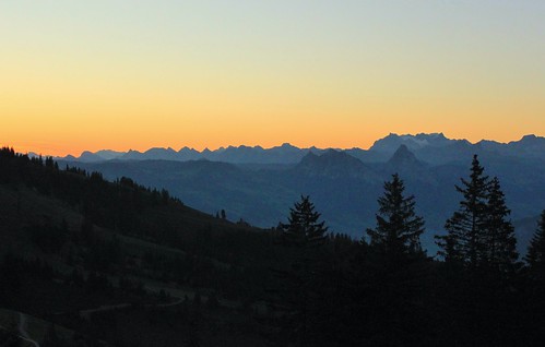 alps sunrise schweiz switzerland suisse alpen rigi mythen glärnisch innerschweiz voralpen zentralschweiz centralswitzerland rigifirst