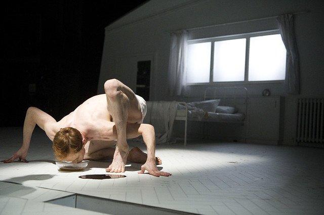 Edward Watson as Gregor Samsa in The Metamorphosis © ROH 2012