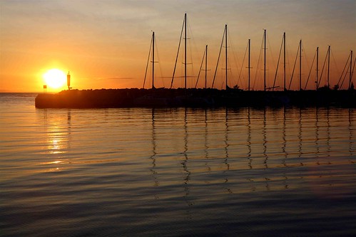 sunset red orange ontario yellow silhouettes sailboats portelgin 365daychallenge canoneosdigitalrebelxs