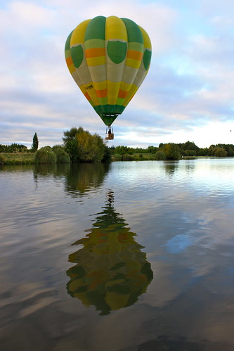 lake hot water sunrise reflections dawn air balloon henley masterton wairarapa