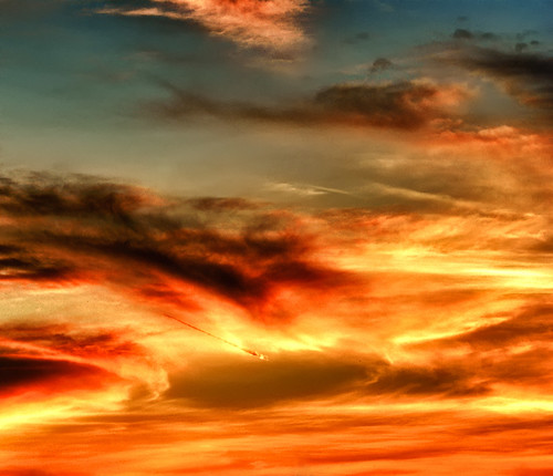sunset red orange yellow clouds spain artistic alicante nubes puestadesol tone nube elda tonal tono postadesol alacant sonyalphaa100 valenciancommunity mygearandme dblringexcellence frecuenciatonal