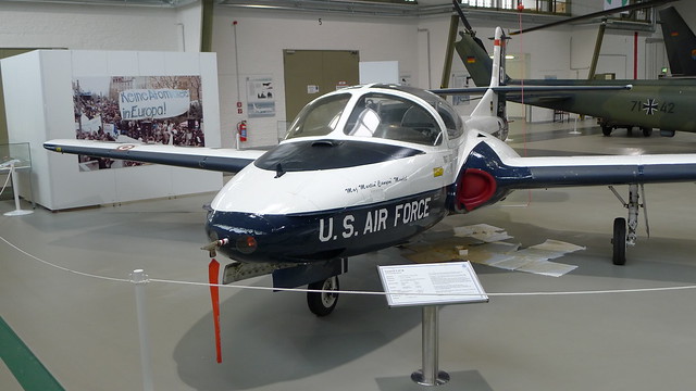 Cessna T-37 B