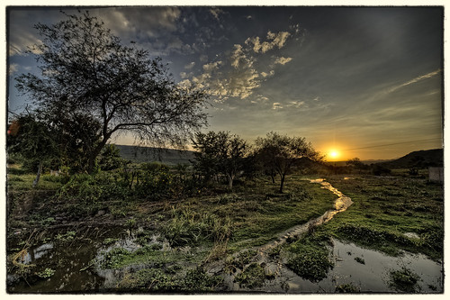 sunset tree water creek landscape mexico jalisco frame northamerica geotag hdr 2011 bo47 bonielsen nikond3s