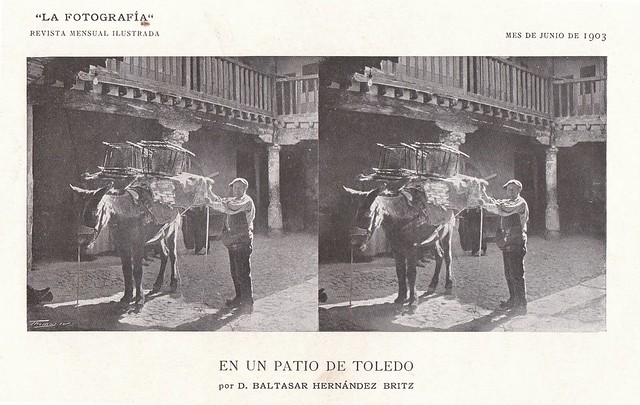 Patio de la Posada de la Sangre hacia 1903. Fotografía estereoscópica de Baltasar Hernández Britz. Cortesía de José Pedro Muñoz Herrera