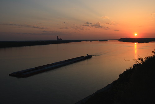 sunset river mississippi illinois missouri barge godfrey