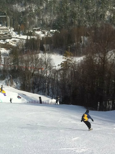 ski snowboarding ottawa hills gatineau patrol edelweiss 2012 slopes ncr acrobag
