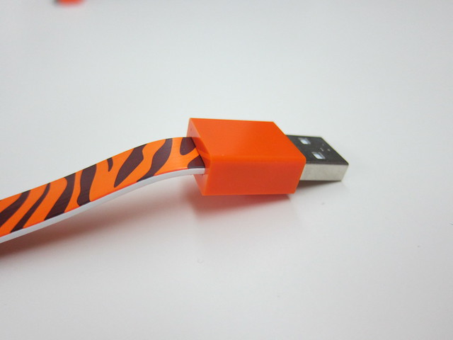 Mohzy Loop Micro USB & iPhone Cable - USB End