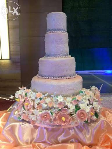 Beautiful Wedding Cake by Jhayne de Jesus