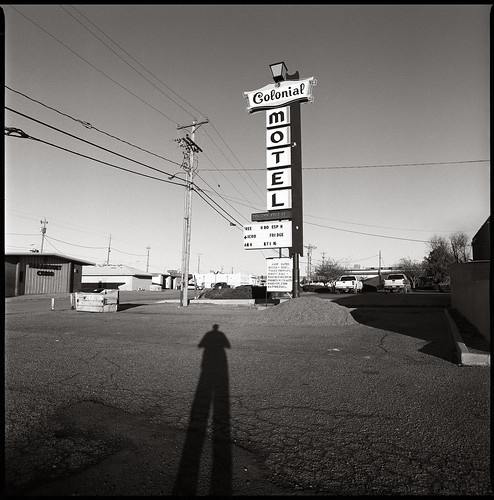 sunset shadow newmexico self route66 motel d76 bronica 40mm nikkor gallup ilford fp4 s2a colonialmotel