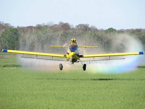 yellow plane canon airplane flying wings louisiana aviation farming spray powershot crop ag duster agriculture propeller turbine prop 402 turboprop spraying cropduster propjet airtractor at402